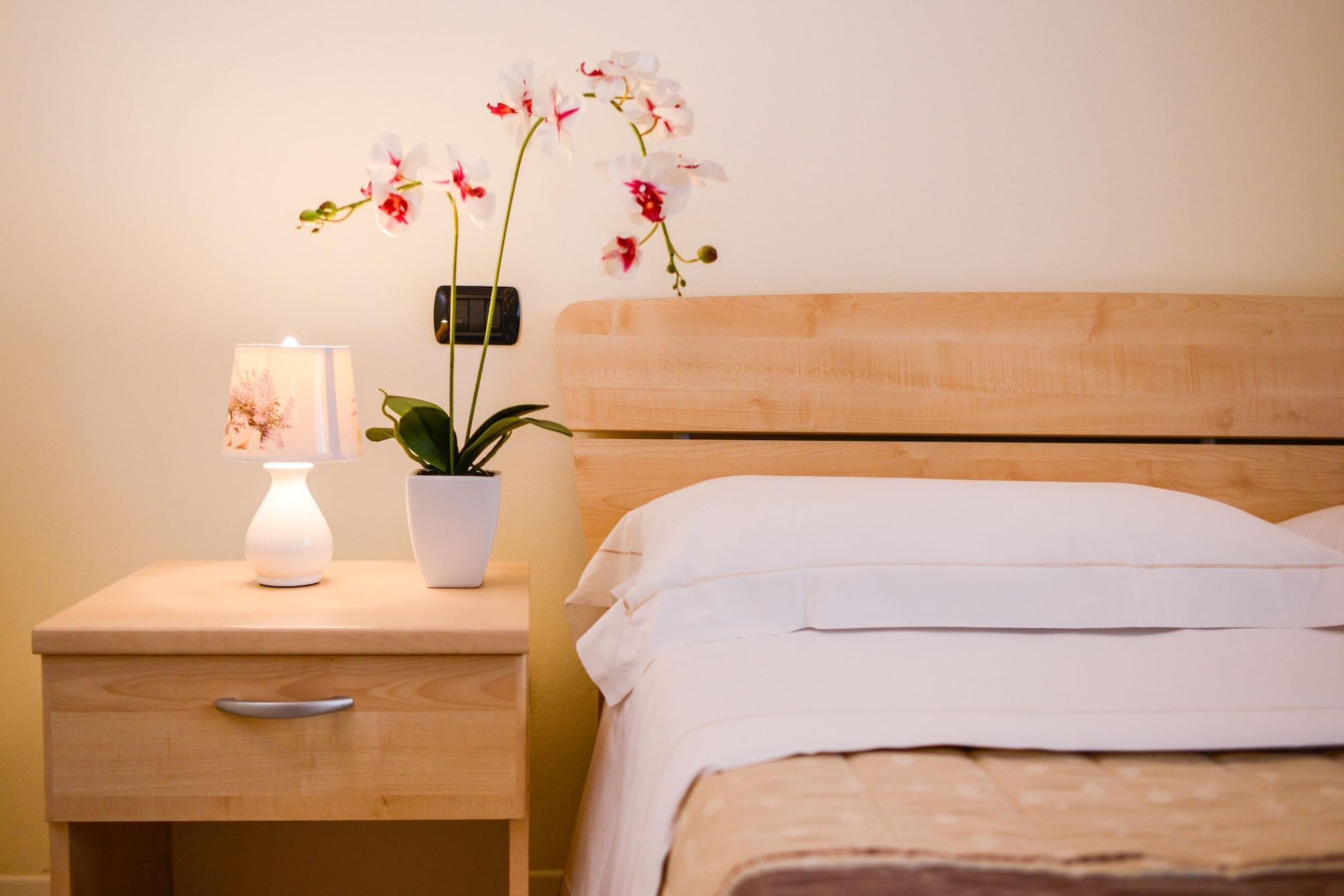 Ahg Donna Silvia Wellness Hotel Manerba del Garda Zewnętrze zdjęcie